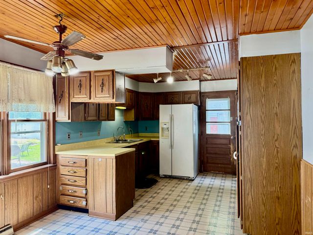 514 S Bluff Street, Monticello, IN 47960