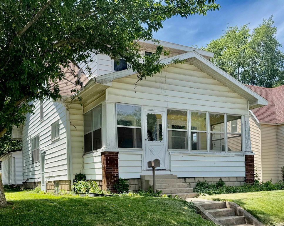 514 S Bluff Street, Monticello, IN 47960