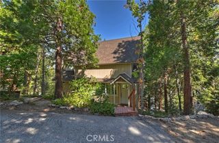 447 N Grass Valley Road, Lake Arrowhead, CA 92352