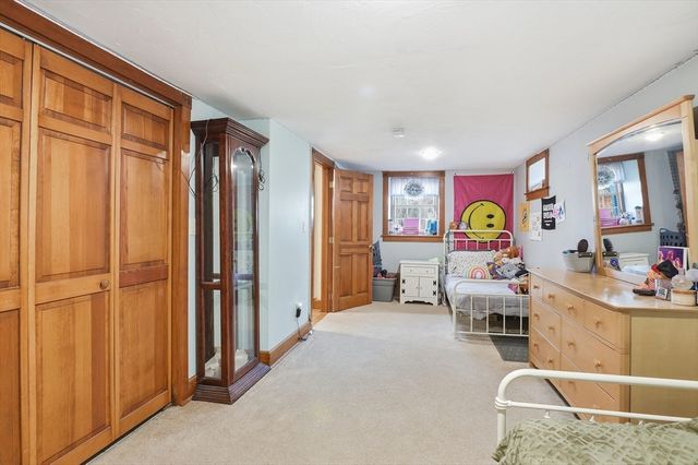 25 Upton Street, Millbury, MA 01527