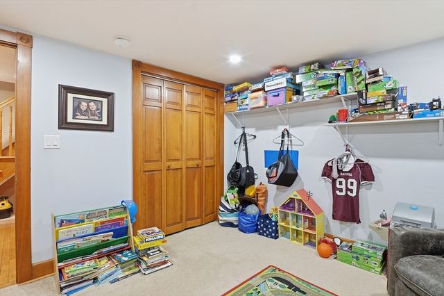 25 Upton Street, Millbury, MA 01527