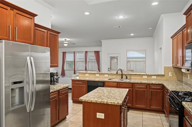 21391 Village Crossing Lane, Porter, TX 77365