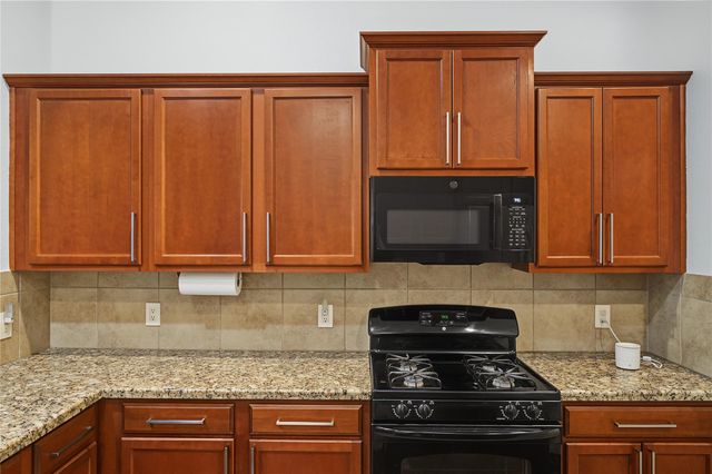 21391 Village Crossing Lane, Porter, TX 77365