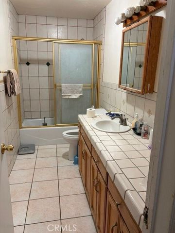 641 West 48th, San Bernardino, CA 92407