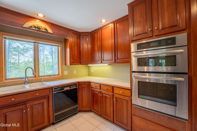 120 Longview Drive, Mayfield, NY 12078