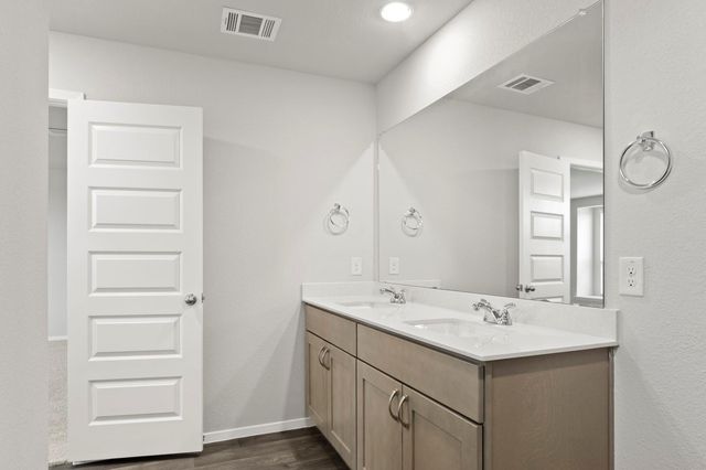 220 Cider Creek DR, Elgin, TX 78621