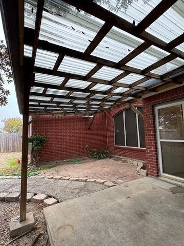 2727 Sunbird Drive, Houston, TX 77084