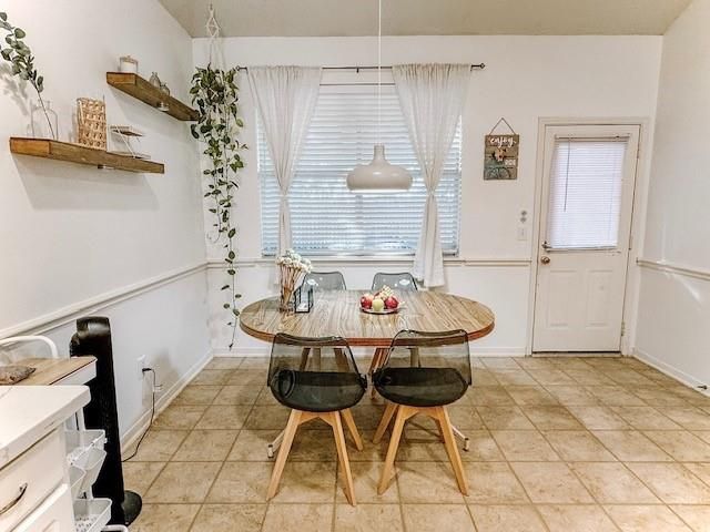 2727 Sunbird Drive, Houston, TX 77084