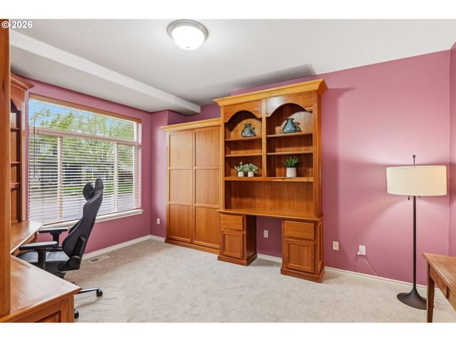 17900 Sw FREDERICK Ln, Sherwood, OR 97140