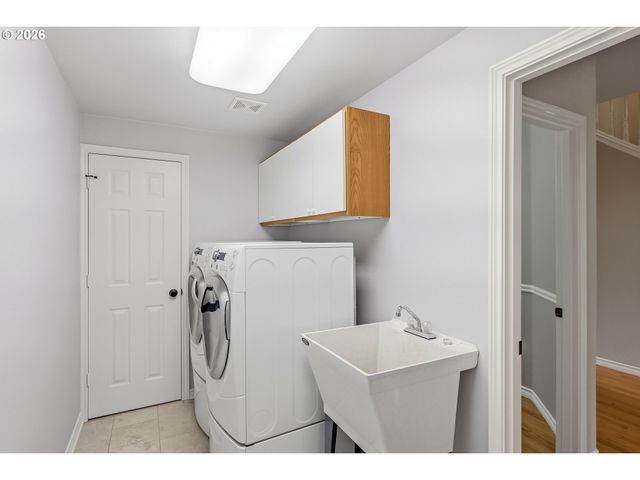 17900 Sw FREDERICK Ln, Sherwood, OR 97140