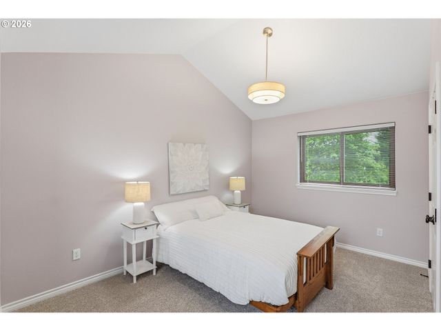 17900 Sw FREDERICK Ln, Sherwood, OR 97140