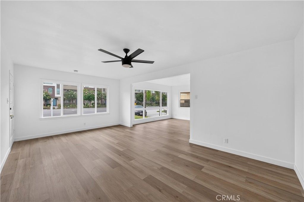 Image 3 of property listing at 1199 N Citrus Avenue, Covina, CA 91722