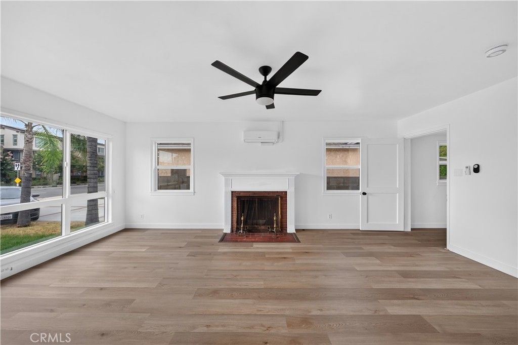 Image 5 of property listing at 1199 N Citrus Avenue, Covina, CA 91722