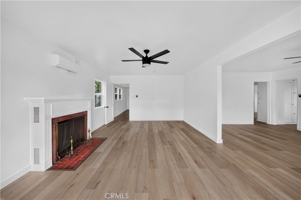 Image 8 of property listing at 1199 N Citrus Avenue, Covina, CA 91722