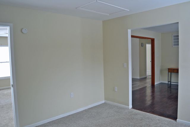 740 Imperial Road, Valparaiso, IN 46385