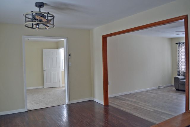 740 Imperial Road, Valparaiso, IN 46385