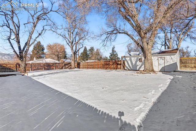 2504 N Union Boulevard, Colorado Springs, CO 80909