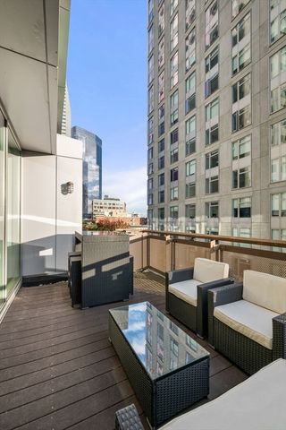 88 Kingston Street PH-7C, Boston, MA 02111