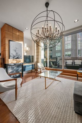 88 Kingston Street PH-7C, Boston, MA 02111