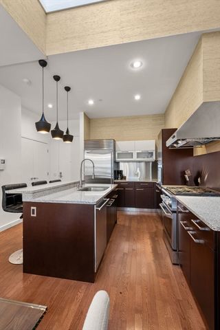 88 Kingston Street PH-7C, Boston, MA 02111