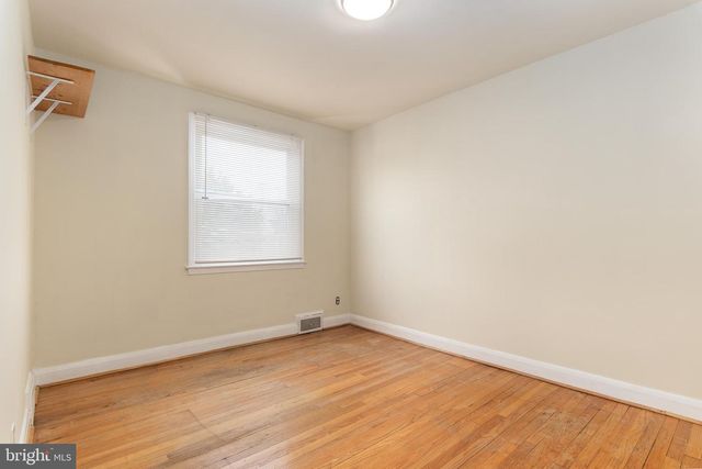 8156 LOCH RAVEN BLVD, Baltimore, MD 21286