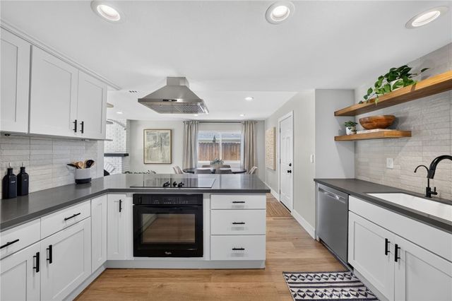 3124 Trinity, Costa Mesa, CA 92626