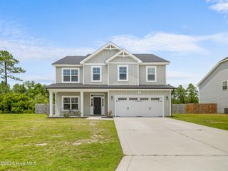 510 Transom Way, Sneads Ferry, NC 28460