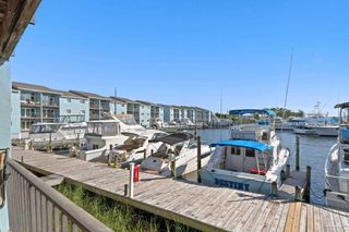 14100 River Rd 136, Pensacola, FL 32507