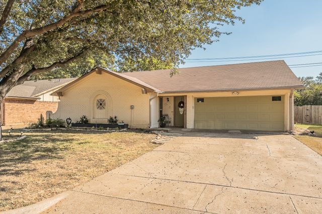 4108 Longleaf Lane, Fort Worth, TX 76137