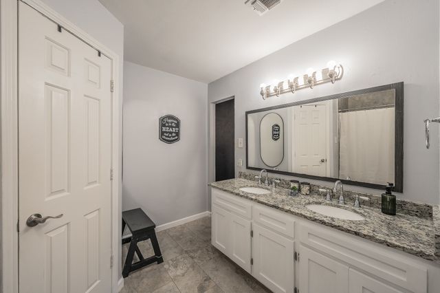 4108 Longleaf Lane, Fort Worth, TX 76137
