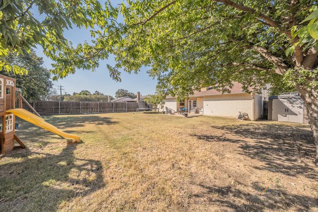 4108 Longleaf Lane, Fort Worth, TX 76137