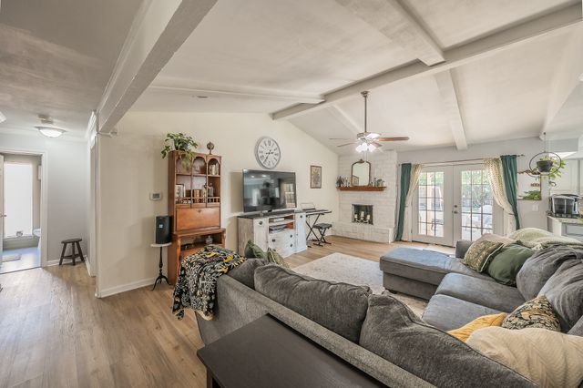 4108 Longleaf Lane, Fort Worth, TX 76137