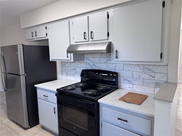 15144 SW 27TH COURT, Ocala, FL 34473