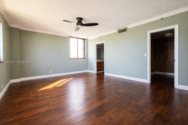 2300 NE 33rd Ave 606, Fort Lauderdale, FL 33305