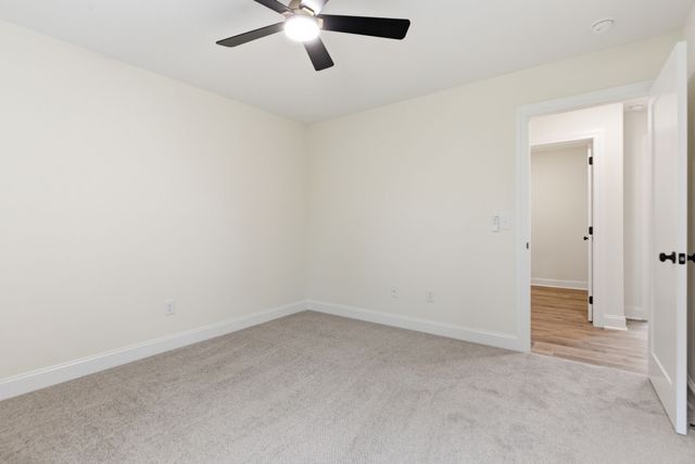 293 Spring St, La Vergne, TN 37086