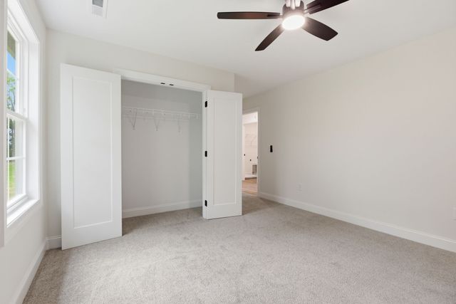 293 Spring St, La Vergne, TN 37086