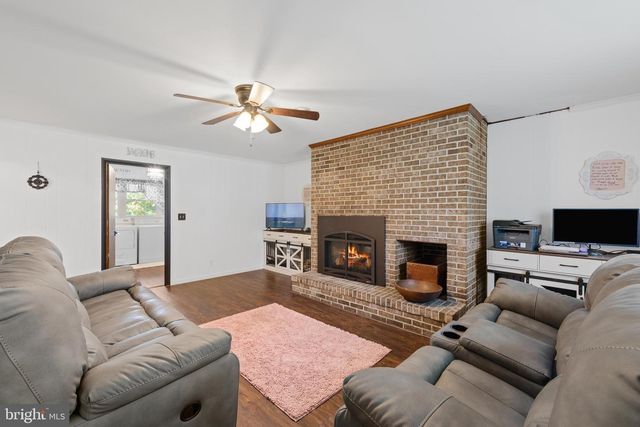 30392 MALLARD DR, Delmar, MD 21875