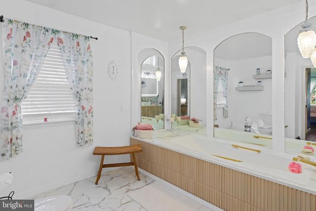 30392 MALLARD DR, Delmar, MD 21875