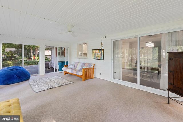 30392 MALLARD DR, Delmar, MD 21875
