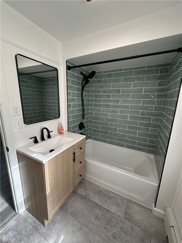 29 Brayton Street, West Warwick, RI 02893