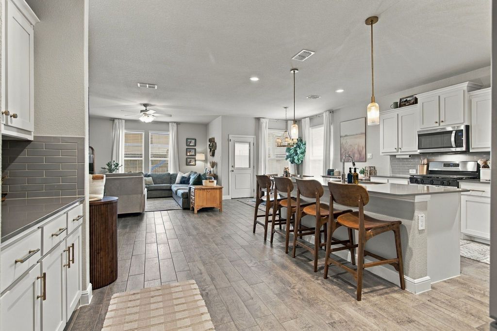 15532 Halstead Lane, Fort Worth, TX 76247 — photo 5