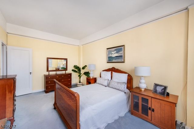 10 Crestmont Rd 6C, Montclair Twp., NJ 07042