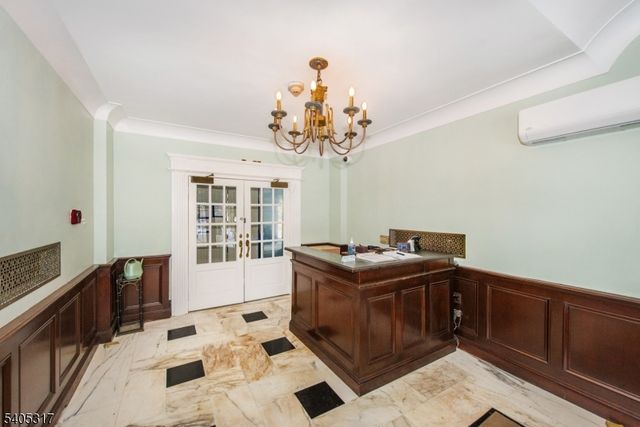 10 Crestmont Rd 6C, Montclair Twp., NJ 07042