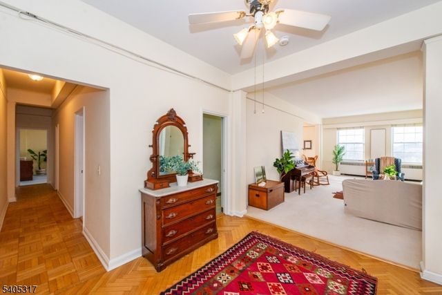 10 Crestmont Rd 6C, Montclair Twp., NJ 07042