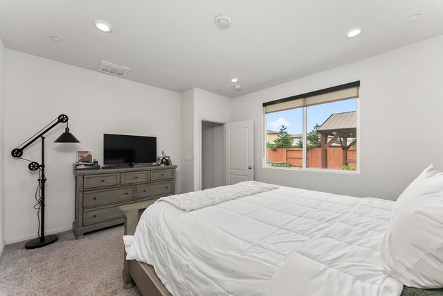 798 Berryessa Way, Plumas Lake, CA 95961