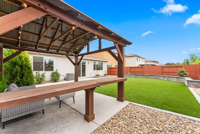 798 Berryessa Way, Plumas Lake, CA 95961