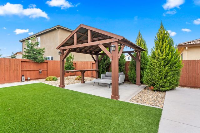 798 Berryessa Way, Plumas Lake, CA 95961