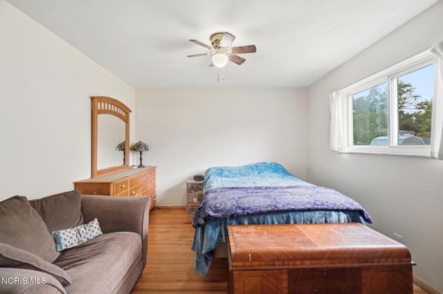 6150 Meadowvale Drive, Toledo, OH 43613