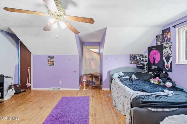6150 Meadowvale Drive, Toledo, OH 43613