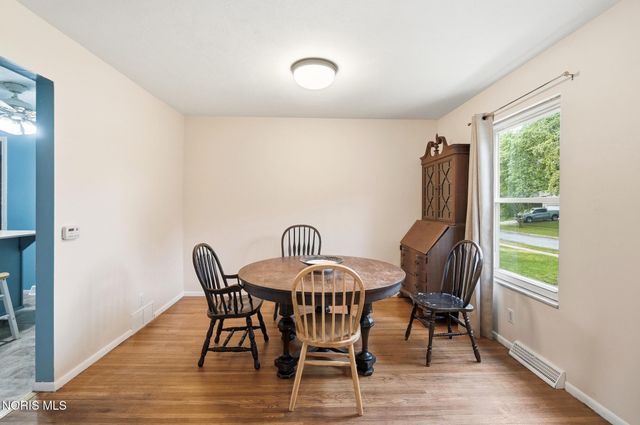 6150 Meadowvale Drive, Toledo, OH 43613